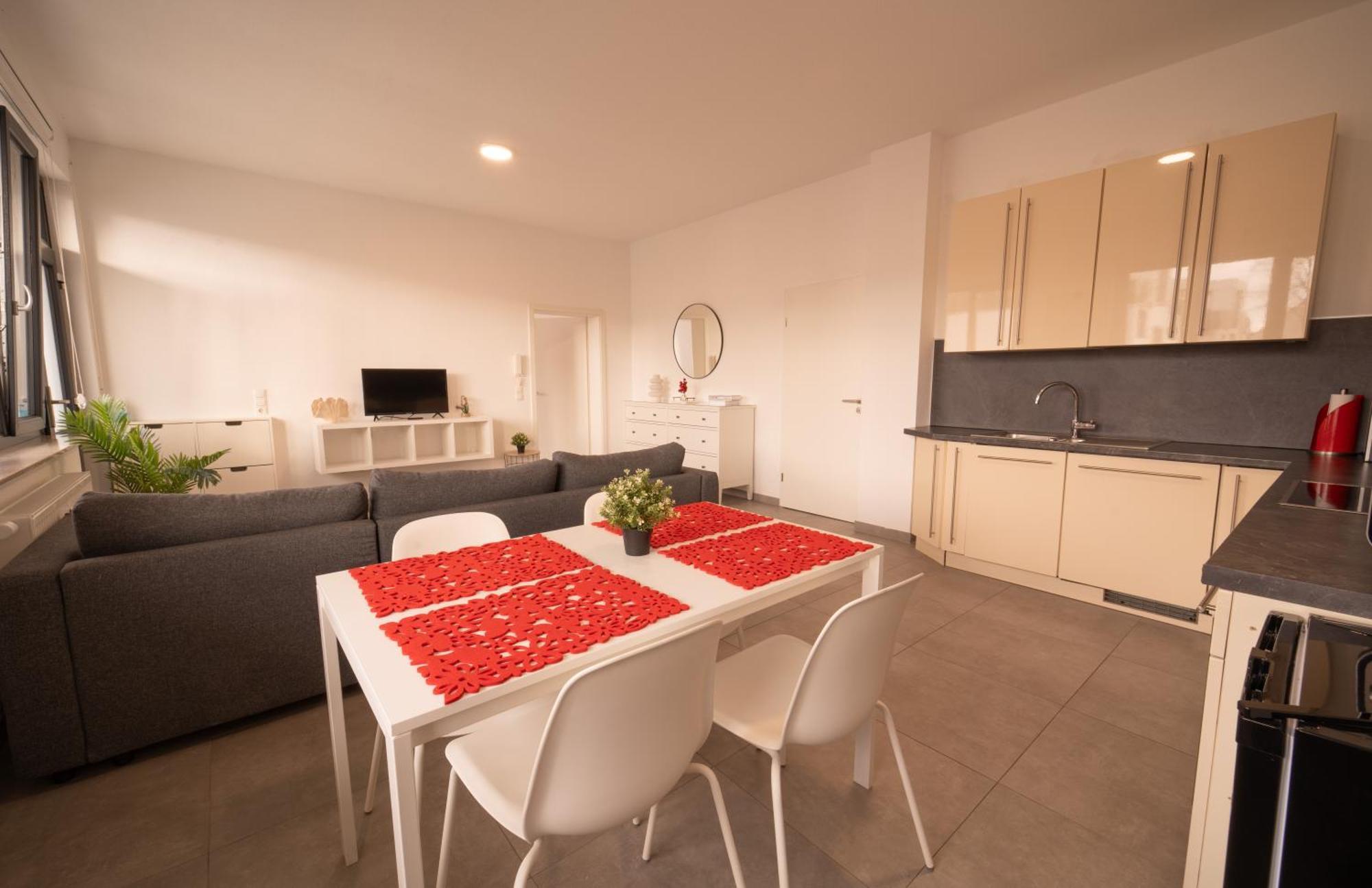 Ferienwohnung Mit Ladesaeule In Kassel Harleshausen Esterno foto